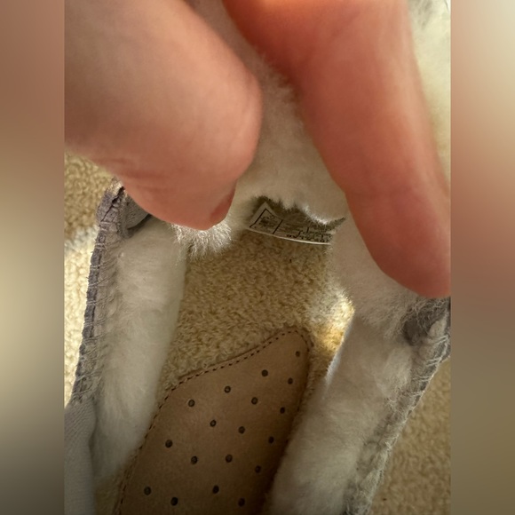 DECKERS X LAB Sneakers 6 - Picture 12 of 16